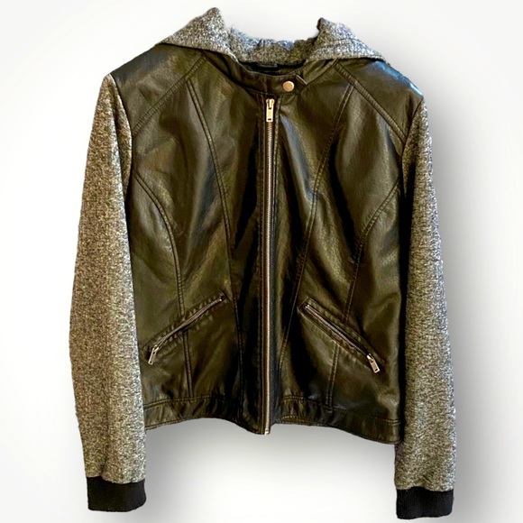 jason maxwell Other - Jason Maxwell faux leather coat